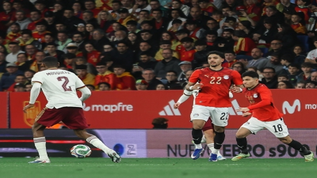 استنكار رسمي لسلوك جماهير إسبانيا في ودية مصر